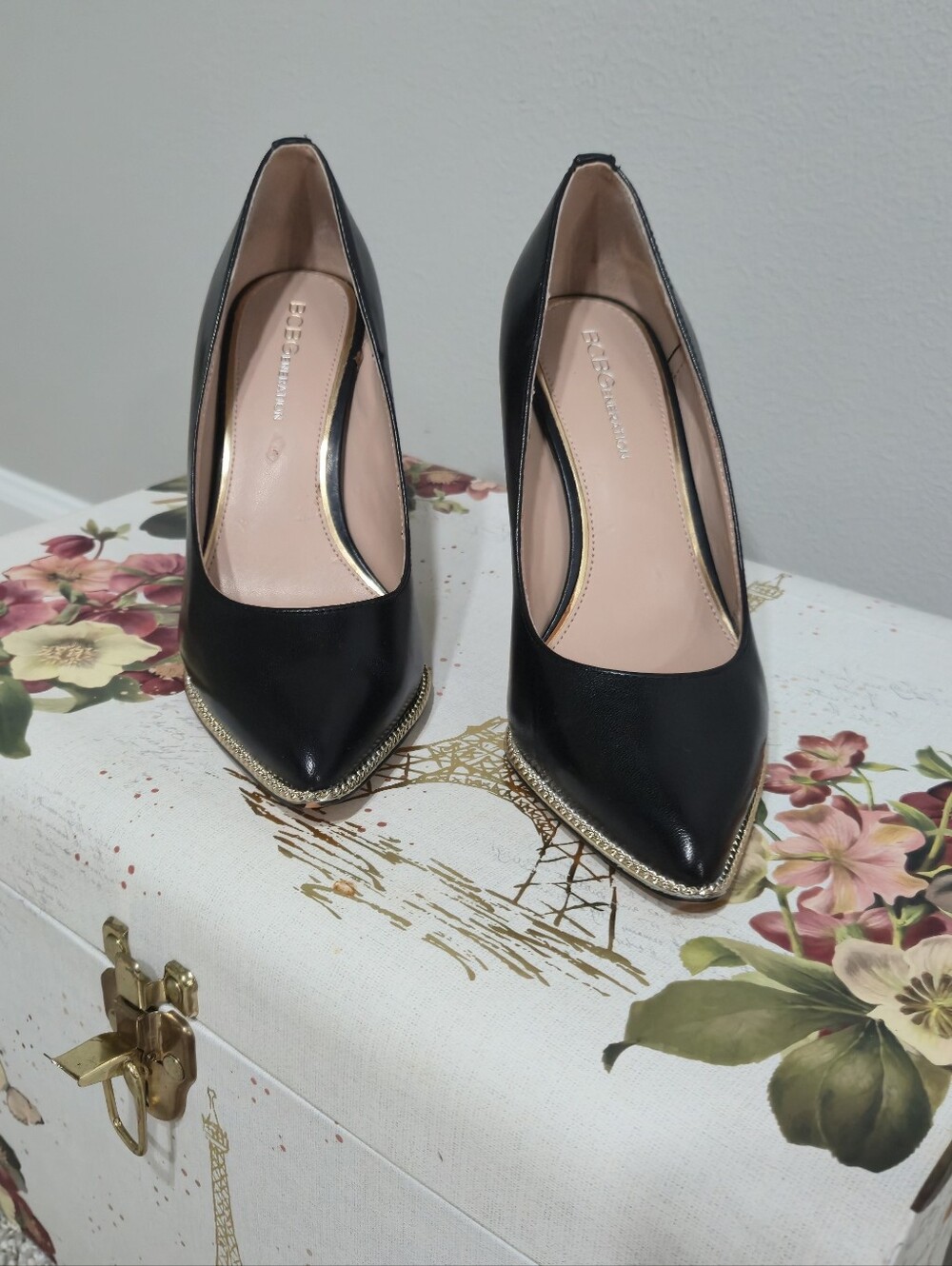 BCBGeneration Leather Black Pointed Toe Heels